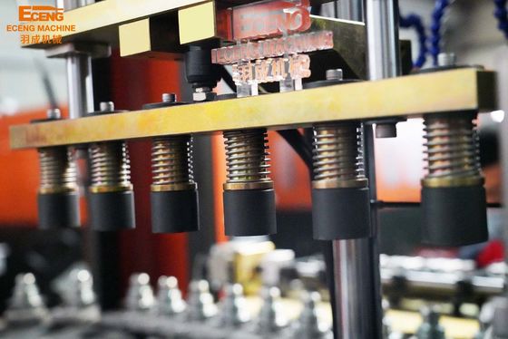 6 Cavity Automatic PET Blowing Machine 9000bph Plastic Bottle Making Machine