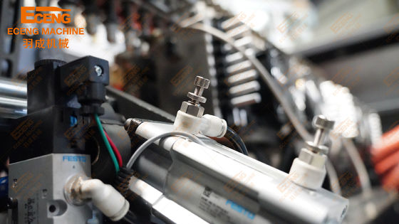 K6 12000BPH High Speed Linear Bottle Machine 6 Cavities For High Efficiency