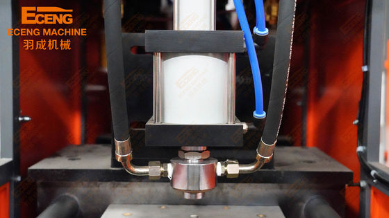 YC Series Semi Automatic Pet Blowing Machine  5L Microcomputer Controlled 350BPH