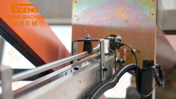 4000BPH PET Blowing Moulding Machine 4 Cavity With Advanced Tech