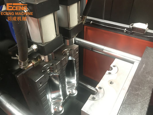 YC-2L-2 2000 Ml Semi Auto Blowing Machine 3PHASE For PET Plastic Bottles 380V