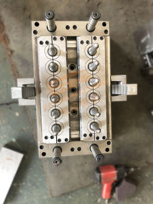4Cr13 Stainless Steel PET Plastic Injection Preform Mould 12 Cavity