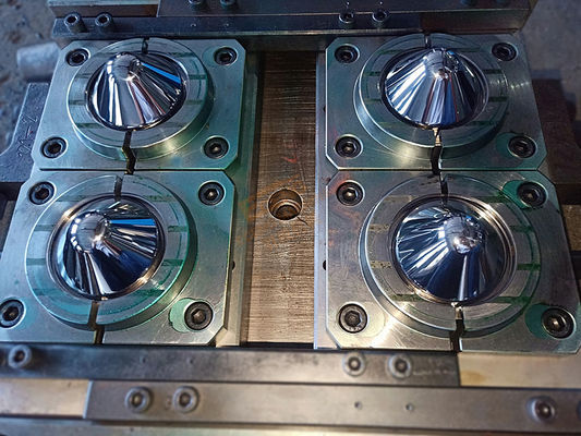 Eceng PET Blow Mould Manufacturers 4 Cavities Plastic Bottle Mold SGS ISO