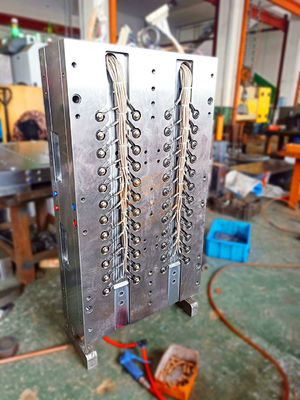 Eceng Hot Runner PET Bottle Mould 48 Cavities Plastic Injection