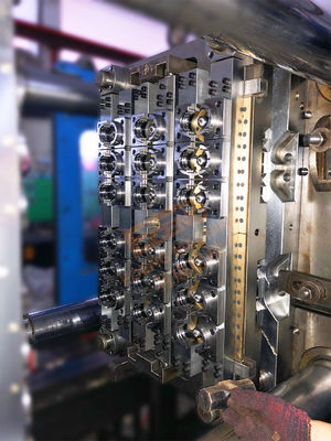 Eceng 18 Cavity PET Bottle Mould S136 Plastic Injection Mold
