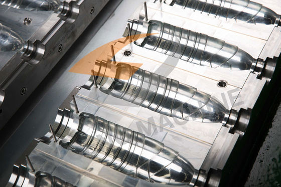 Fully Auto 6 Cavity PET Bottle Blowing Machine 49kw 6kg/Cm2