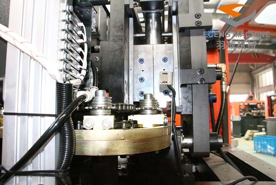 6000bpn 4 Cavity Fully Automatic PET Bottle Blowing Machine 4.5*2.0*2.3m