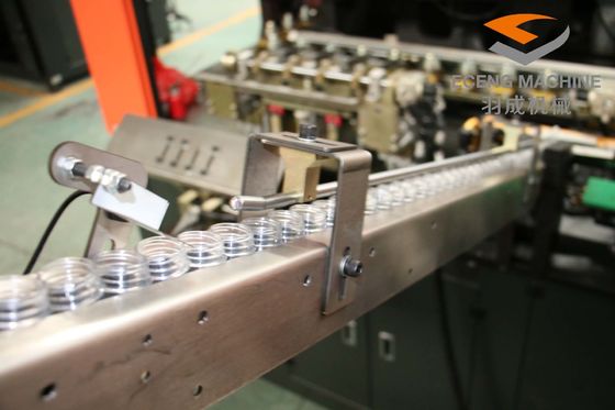 6000bpn 4 Cavity Fully Automatic PET Bottle Blowing Machine 4.5*2.0*2.3m