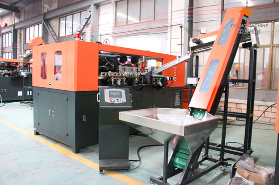 6000bpn 4 Cavity Fully Automatic PET Bottle Blowing Machine 4.5*2.0*2.3m